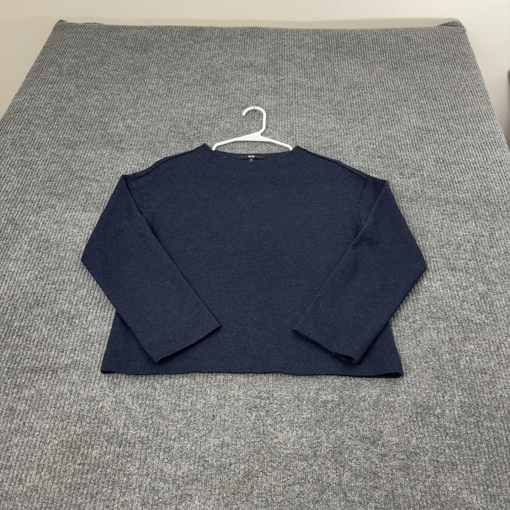 Uniqlo Sweater Women M Navy Polyester Wool Blend Boxy Crewneck Minimalist Casual